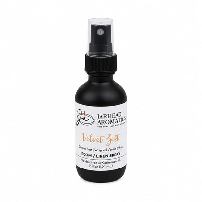 Encased in a sleek black spray bottle, Jarhead Aromatics’ Velvet Zest Room & Linen Spray features an enticing blend of citrus, vanilla, and brown sugar. Handcrafted in Kissimmee, FL, this 2 fl oz spray brings vibrant notes of orange zest, whipped vanilla, and musk—an ideal choice to elevate your home fragrance experience.